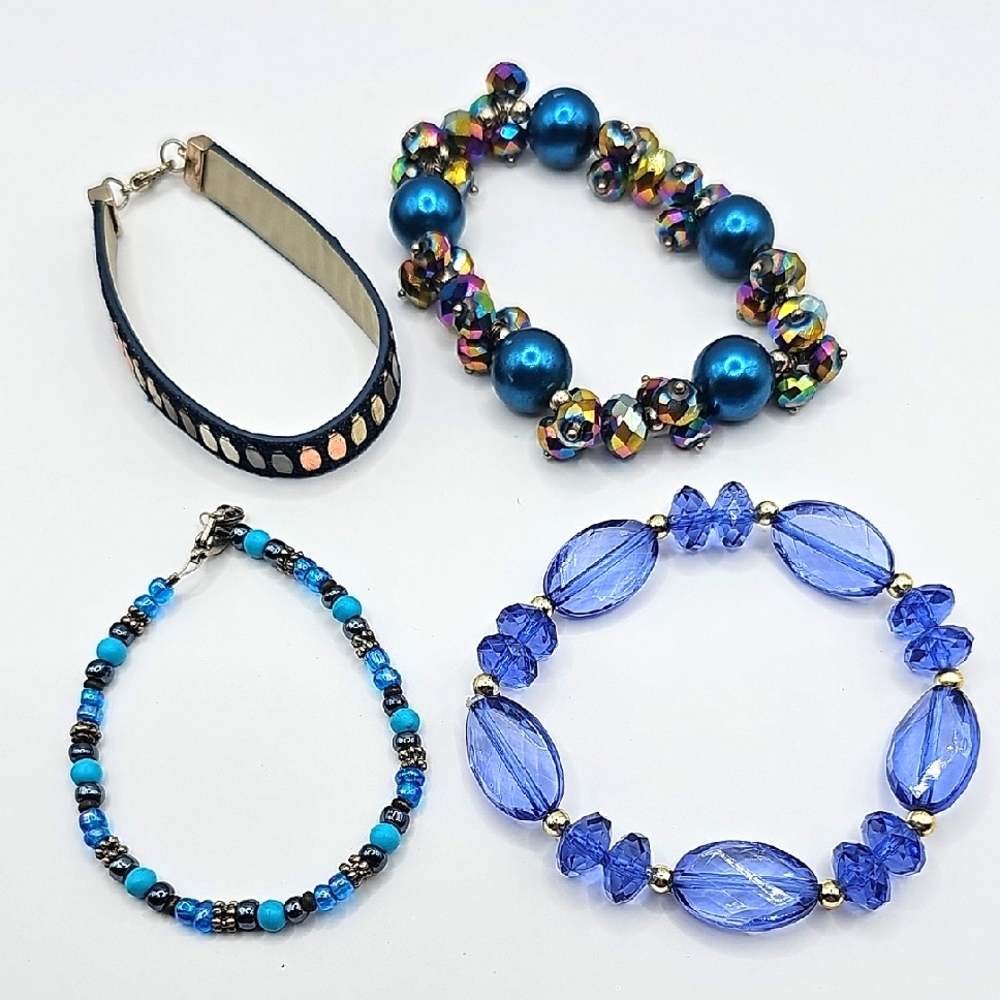 5/$25 - Deep Blue and Multicolor Beaded Braclet Lot